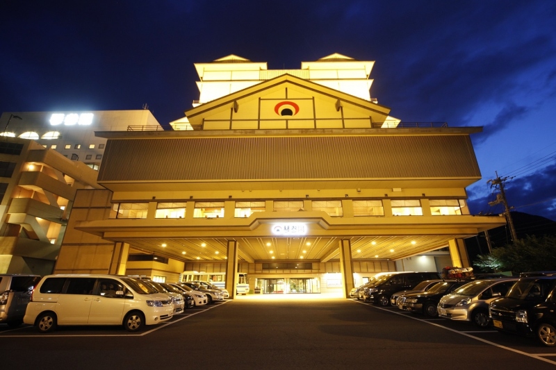 【交通情報と周辺施設】年始の参拝シャトル運行と神椿の営業について